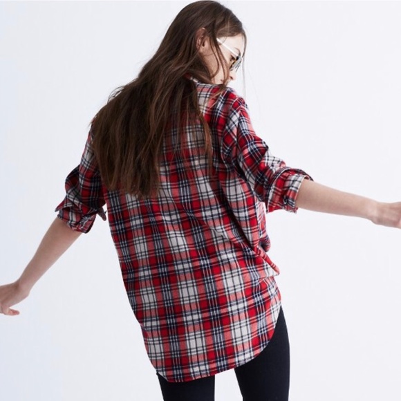 Madewell Tops - Madewell Flannel Oversized Ex-Boyfriend Shirt in Carl Plaid.